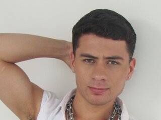 Pics private LucianoMore