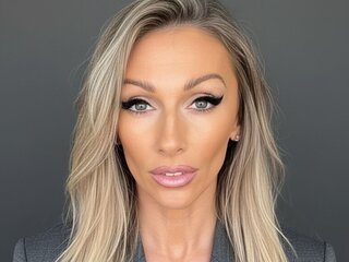 Livesex pussy MarylinGlory